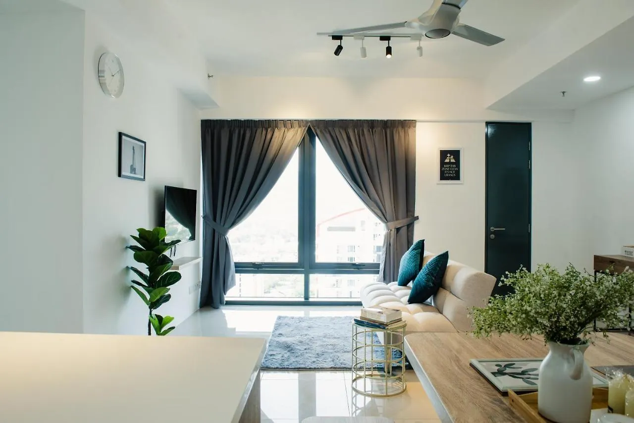 The Aspen, 3Br Cityview By Wstay @Tropicana 218 Macalister George Town